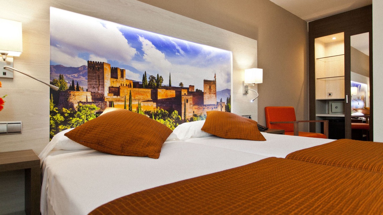 Photo of Bedroom in Figares