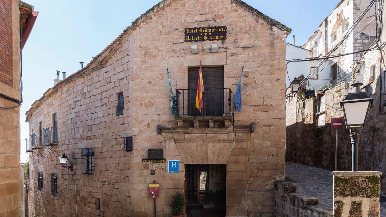 Photo of Buildings in El Altico