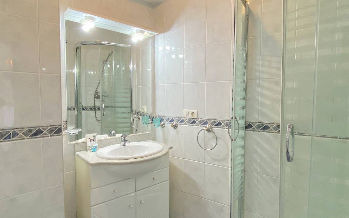 Photo of Bathroom in Nerja City Centre