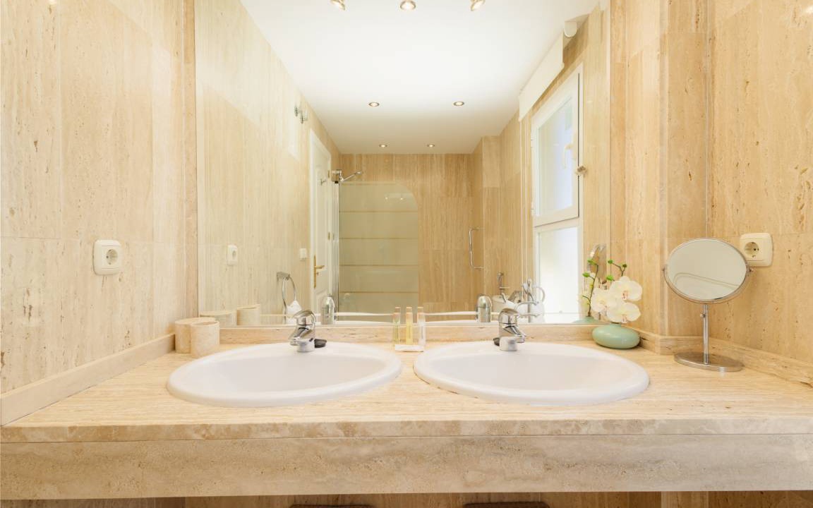 Photo of Bathroom in Elviria