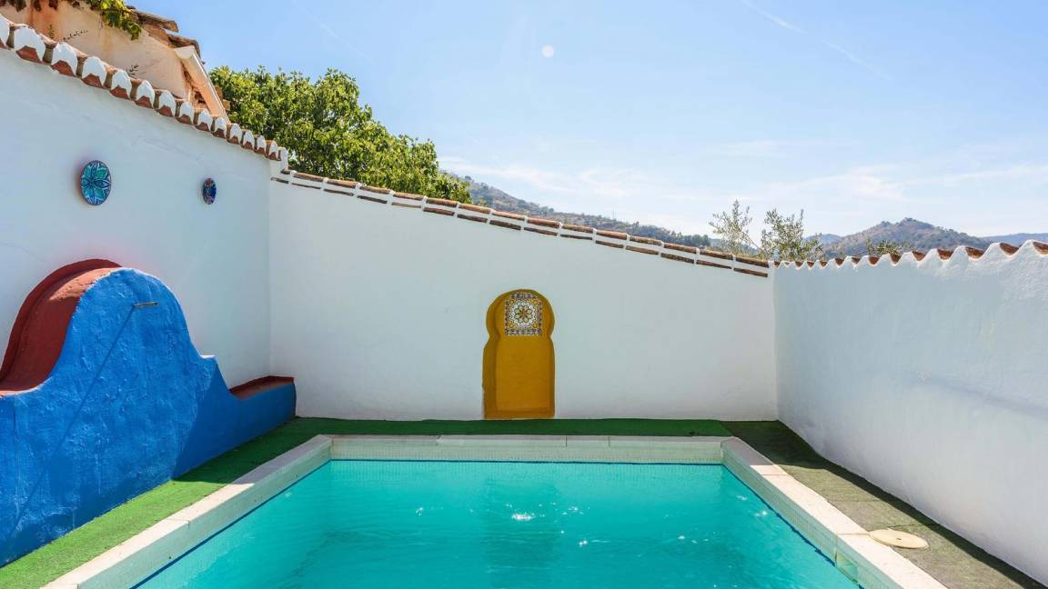 Photo of Others in Comares