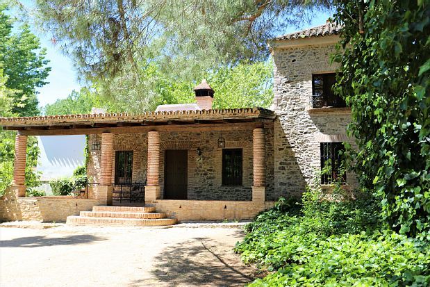 Photo of Buildings in Cazalla De La Sierra