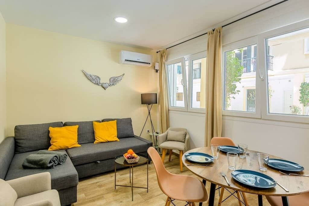 Photo of Livingroom in La Goleta
