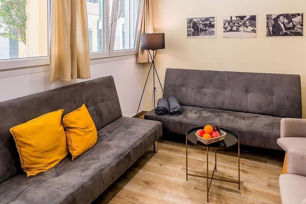 Photo of Livingroom in La Goleta