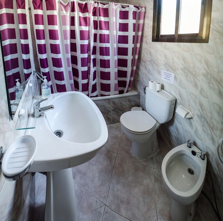 Photo of Bathroom in Luque