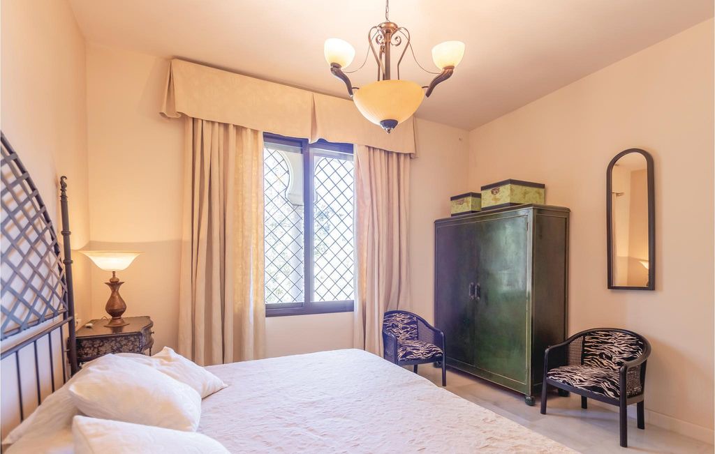Photo of Bedroom in Baena