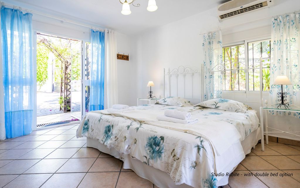 Photo of Bedroom in Canillas de Aceituno