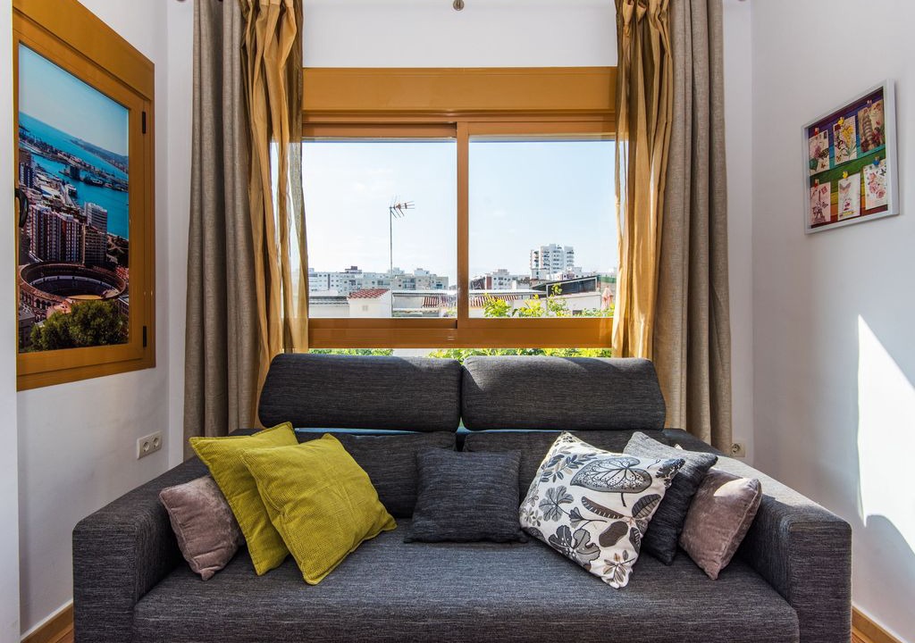 Photo of Livingroom in Bailen-Miraflores