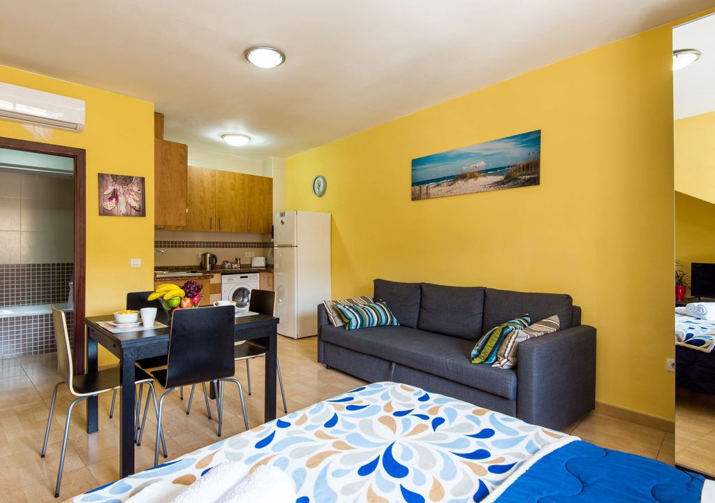 Photo of Livingroom in Bailen-Miraflores