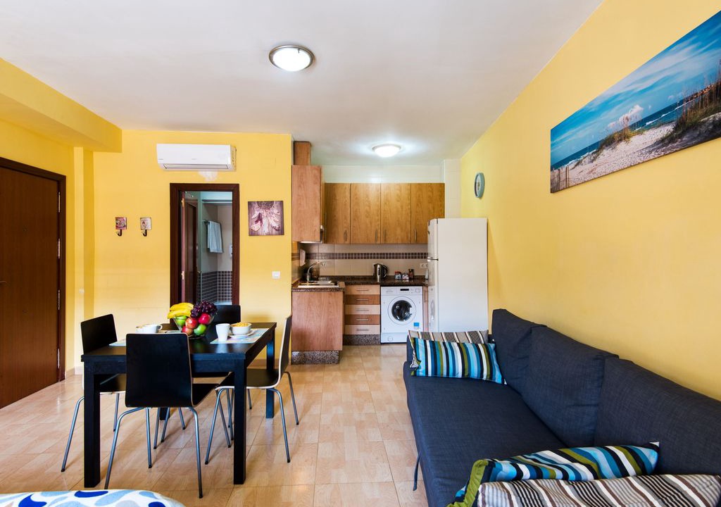 Photo of Livingroom in Bailen-Miraflores
