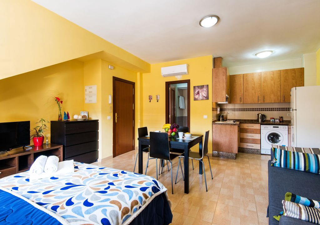 Photo of Livingroom in Bailen-Miraflores