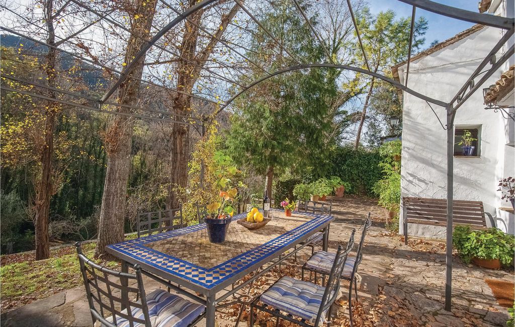 Photo of Patio Balcony in Benamahoma