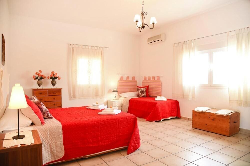 Photo of Livingroom in Lora Del Rio