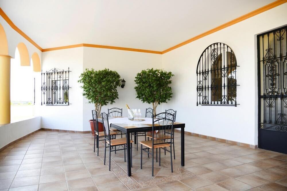 Photo of Livingroom in Lora Del Rio