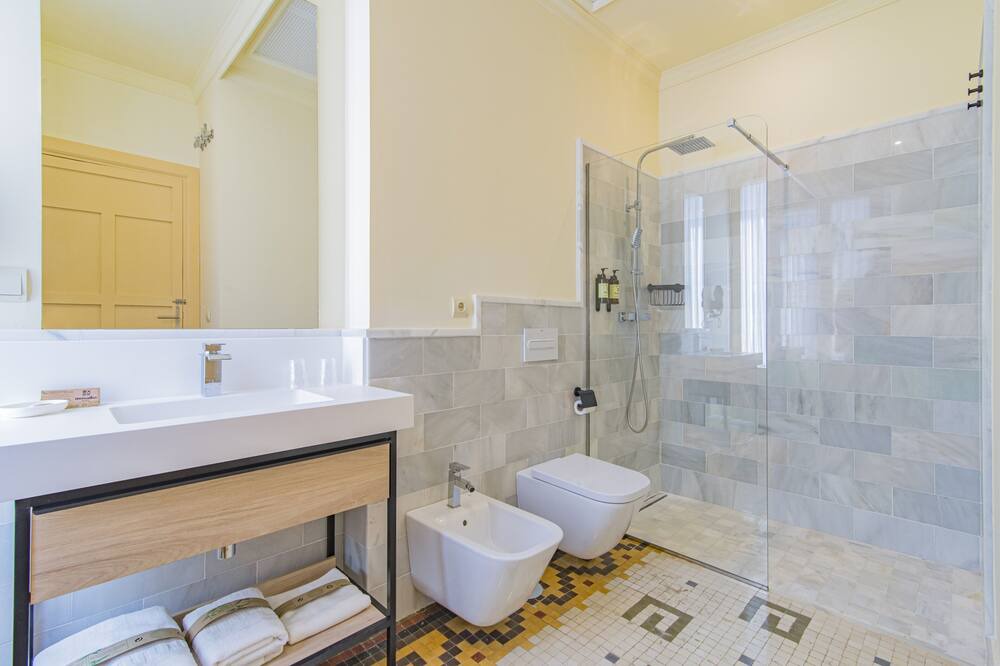 Photo of Bathroom in Centro - Sagrario