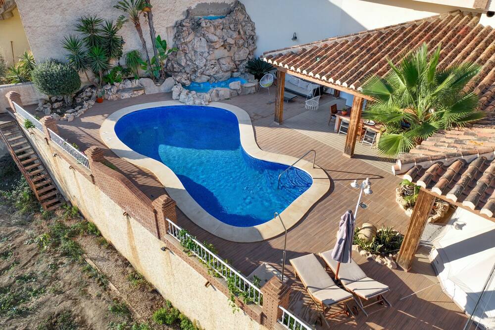 Photo of Outdoor in Benagalbon