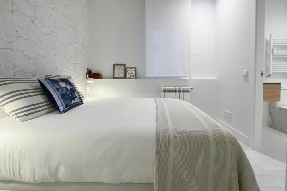 Photo of Bedroom in Castellana