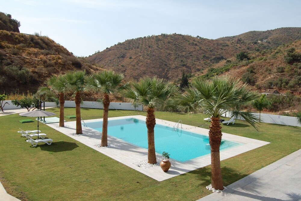 Photo of Outdoor in Totalan