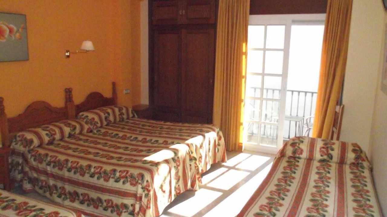 Photo of Bedroom in Fuengirola City Centre
