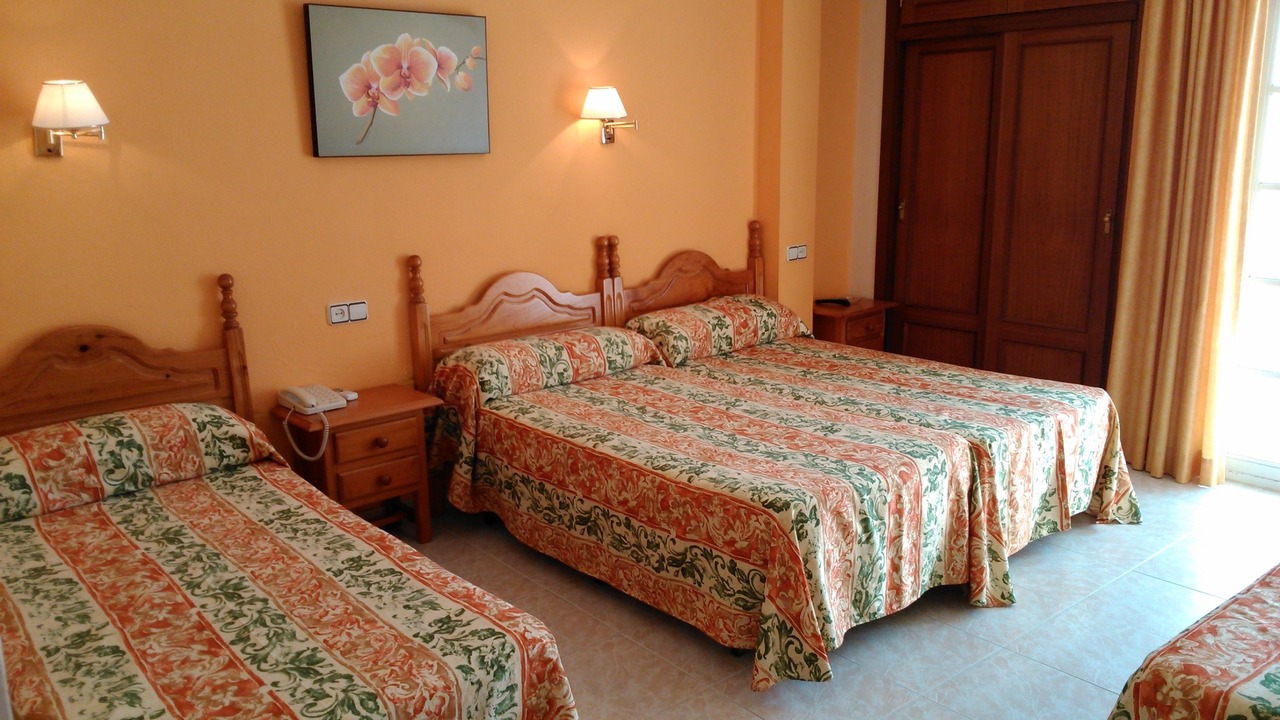 Photo of Bedroom in Fuengirola City Centre