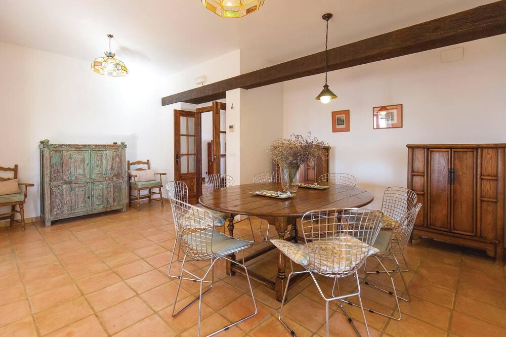 Photo of Bedroom in Constantina