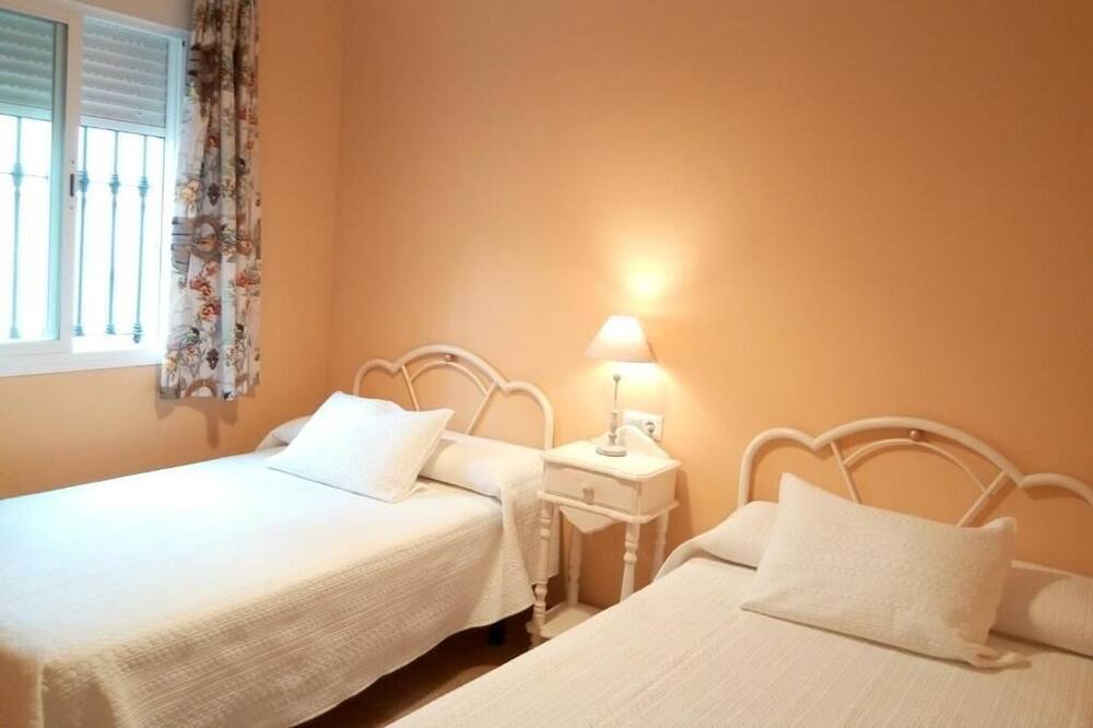 Photo of Bedroom in Benaojan