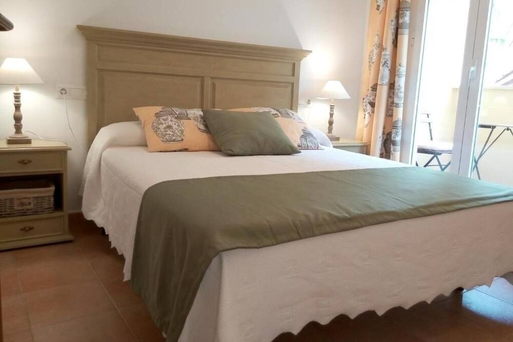 Photo of Bedroom in Benaojan