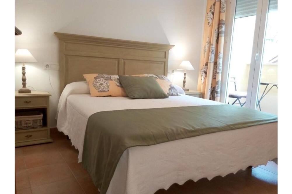 Photo of Bedroom in Benaojan