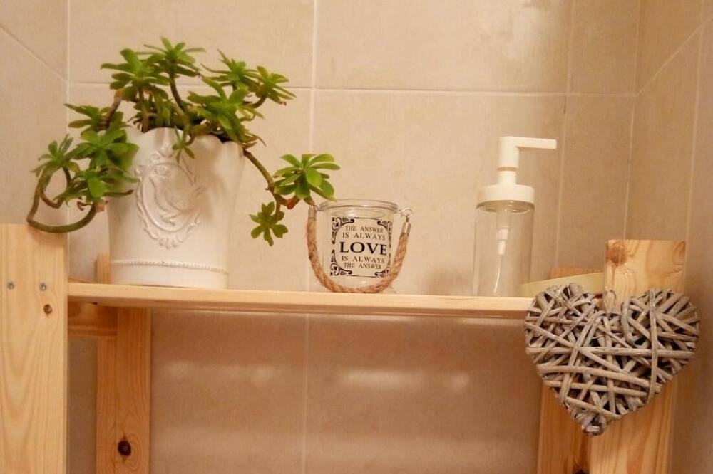 Photo of Bathroom in Benaojan