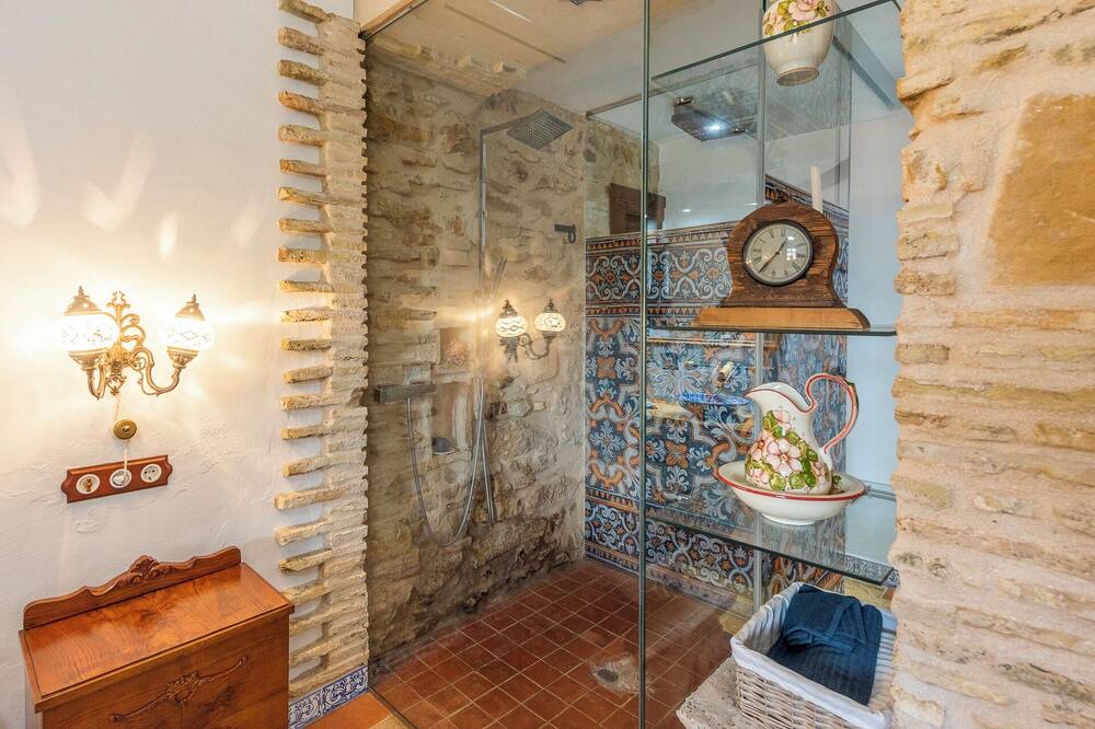 Photo of Bathroom in Marchena