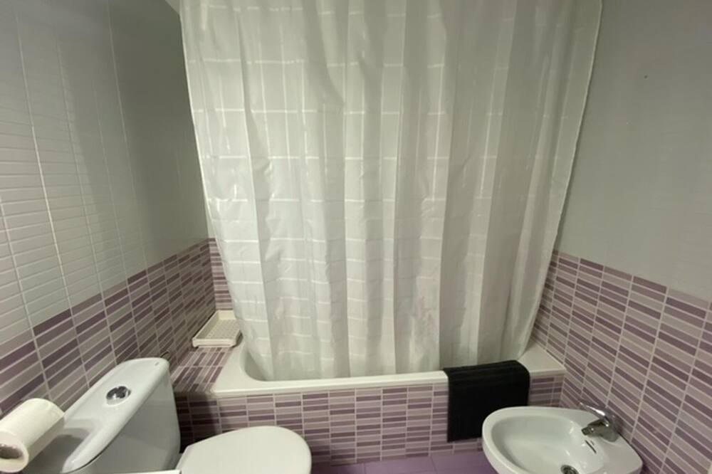 Photo of Bathroom in San Fernando