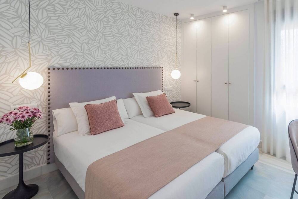Photo of Bedroom in Explanada de la Estacion