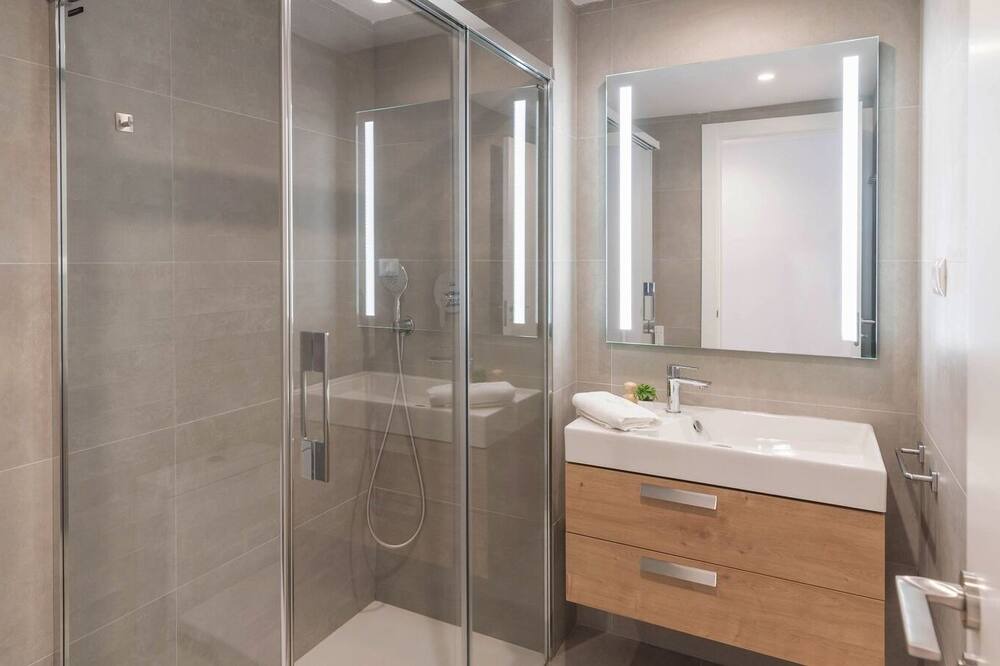 Photo of Bathroom in Explanada de la Estacion