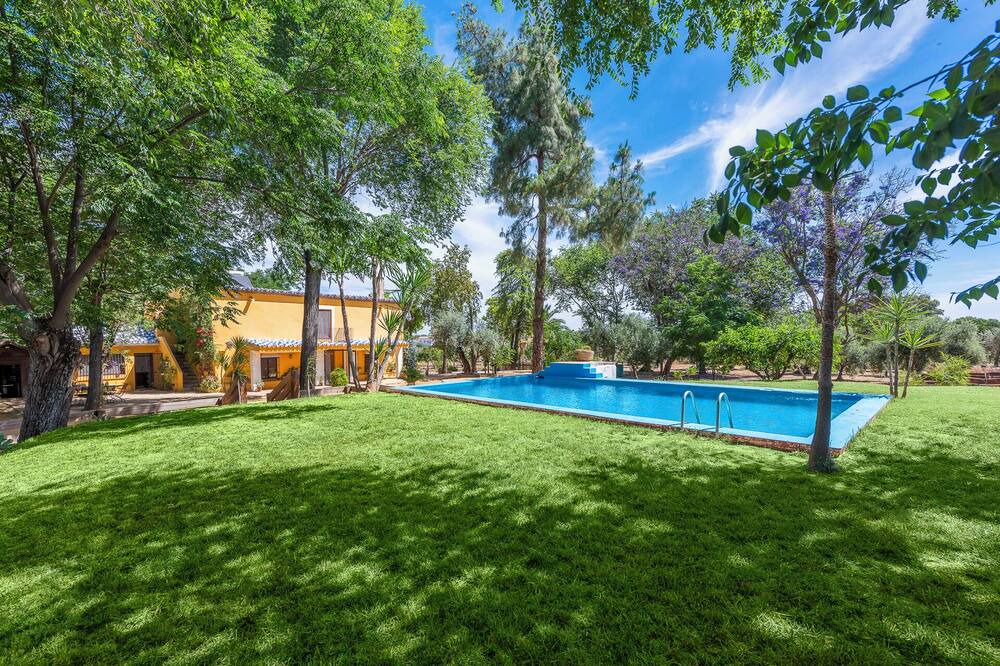 Photo of Outdoor in Marchena