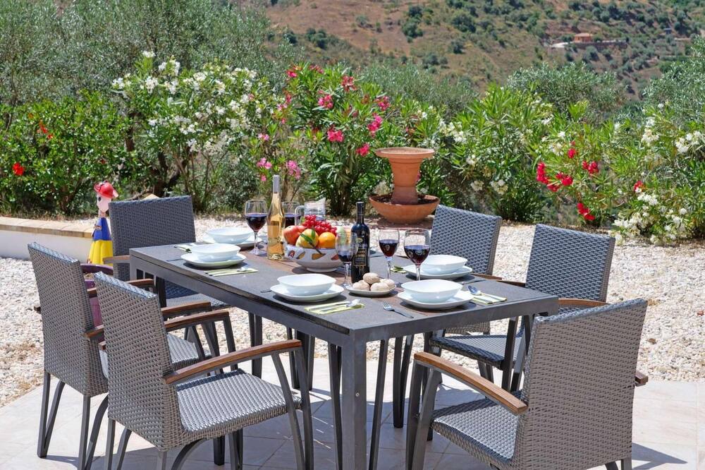 Photo of Patio Balcony in Almogia