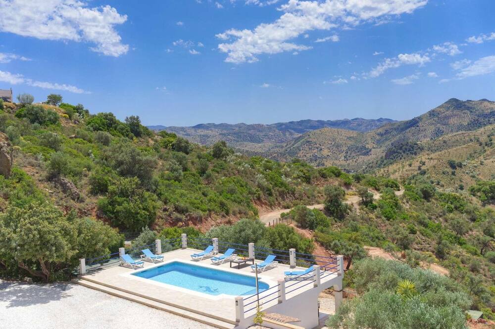 Photo of Outdoor in Almogia