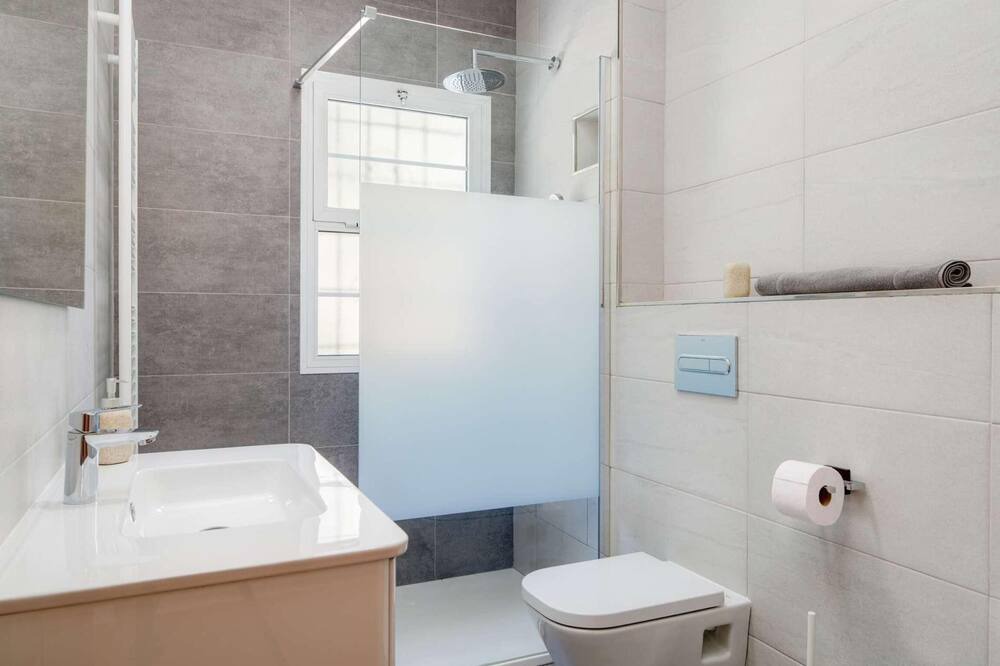 Photo of Bathroom in Almogia
