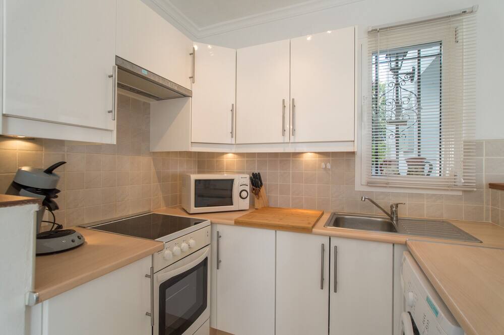 Photo of Kitchen in Oasis del Capistrano