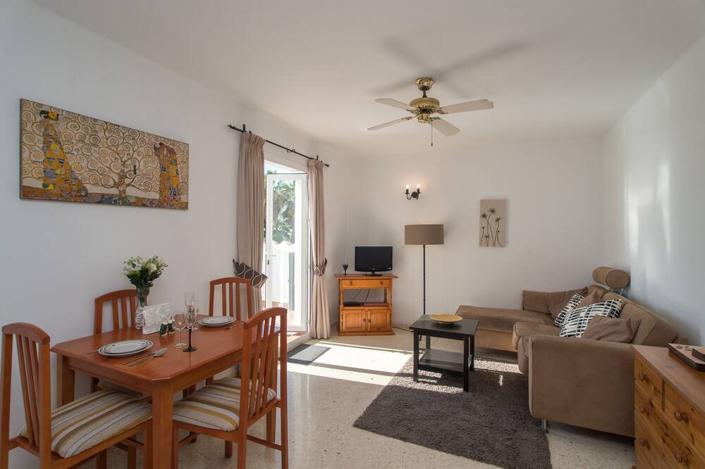 Photo of Livingroom in Oasis del Capistrano