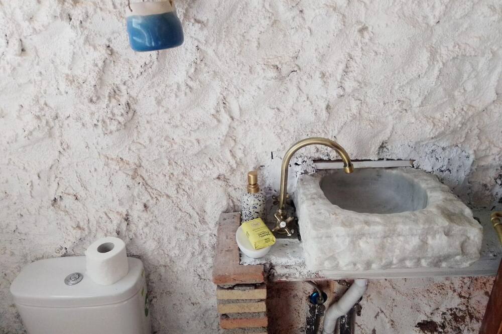 Photo of Bathroom in Purullena