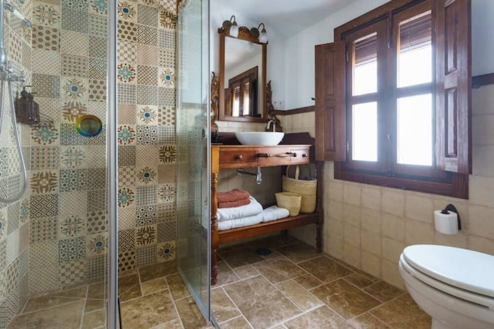 Photo of Bathroom in Valle de Abdalagis