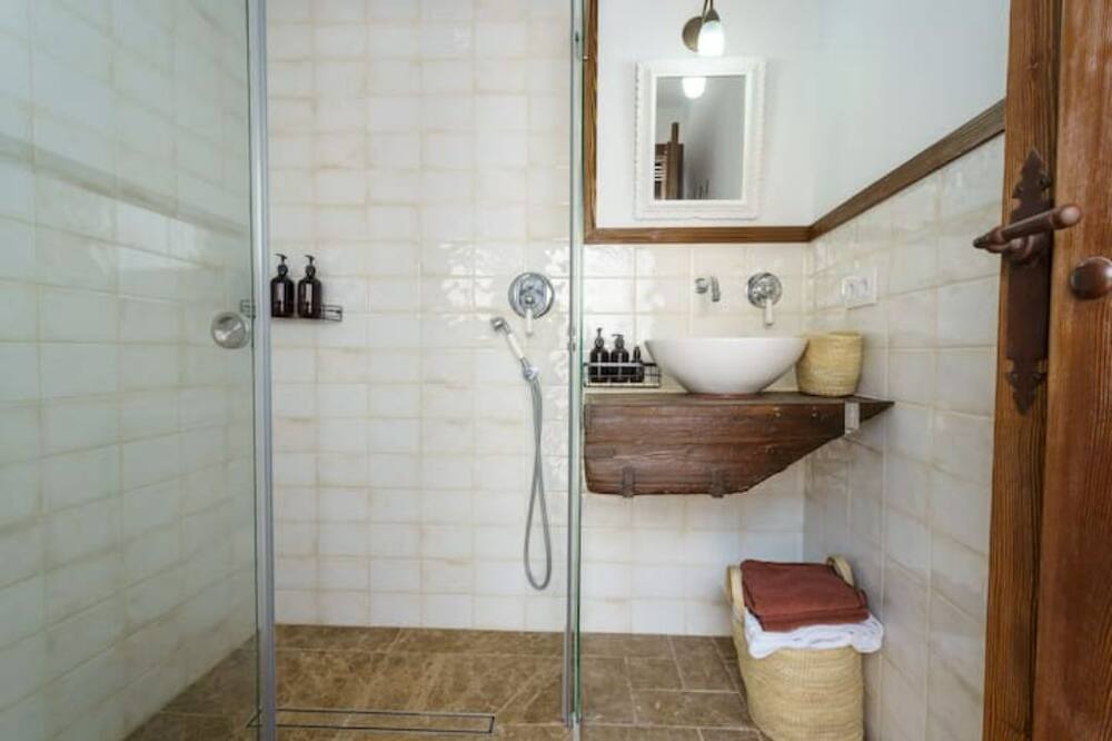 Photo of Bathroom in Valle de Abdalagis