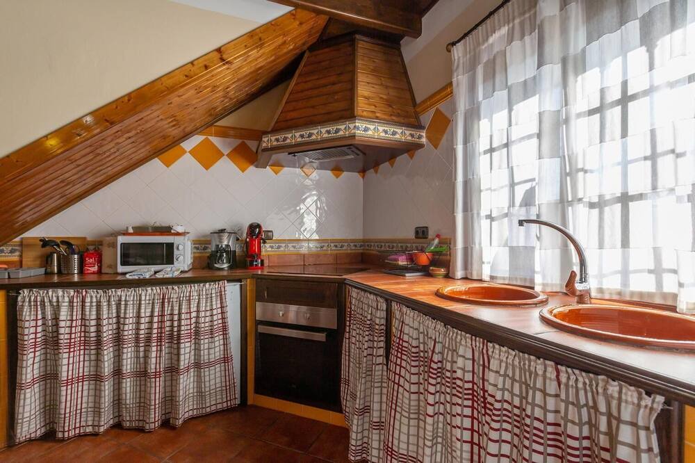 Photo of Kitchen in Montecorto