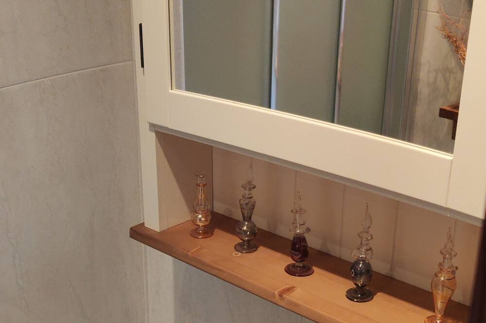 Photo of Bathroom in Islantilla