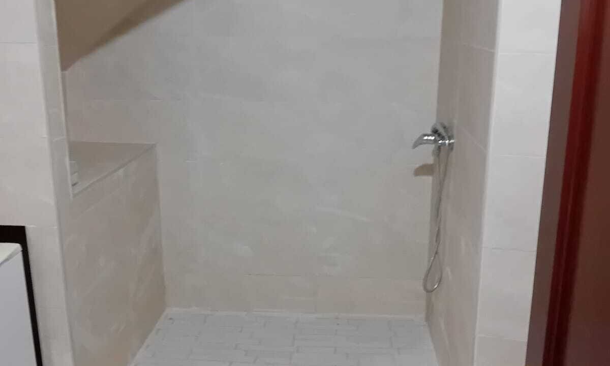 Photo of Bathroom in Algamitas