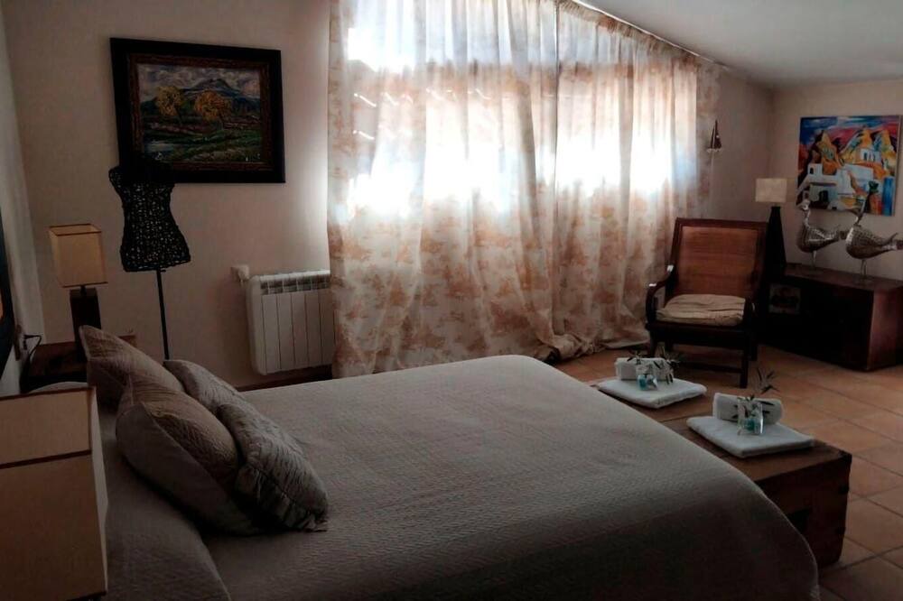 Photo of Bedroom in Quesada