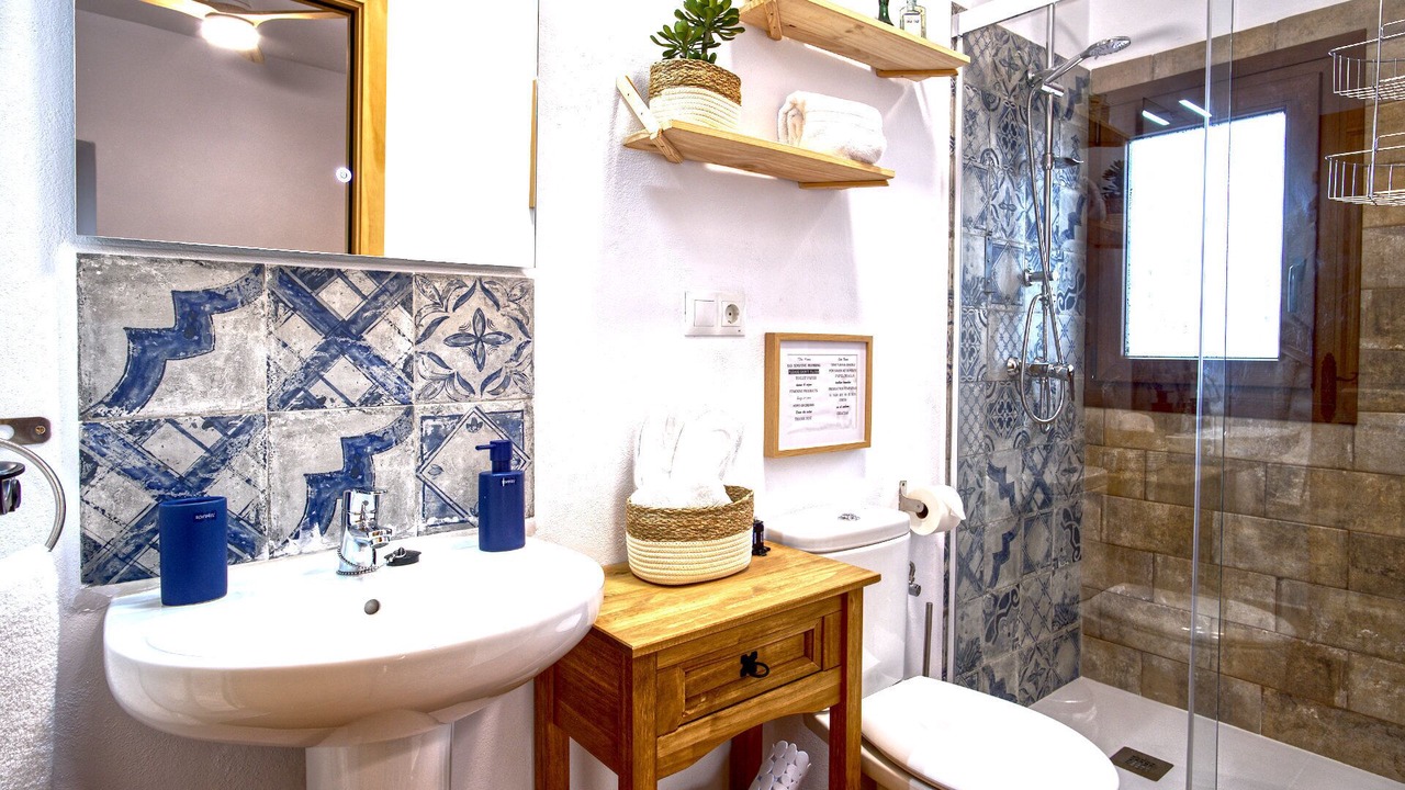 Photo of Bathroom in Canillas de Aceituno