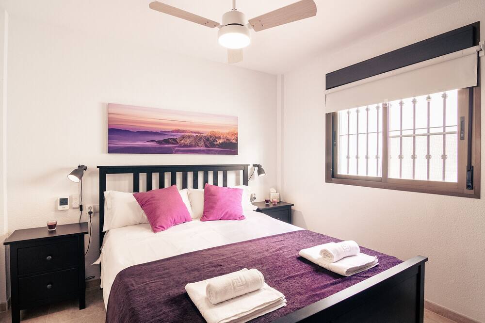 Photo of Bedroom in Enix