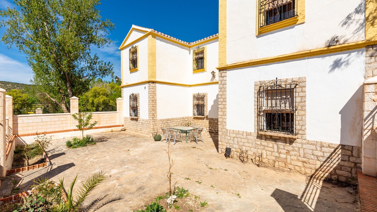 Photo of Patio Balcony in Villanueva del Rosario