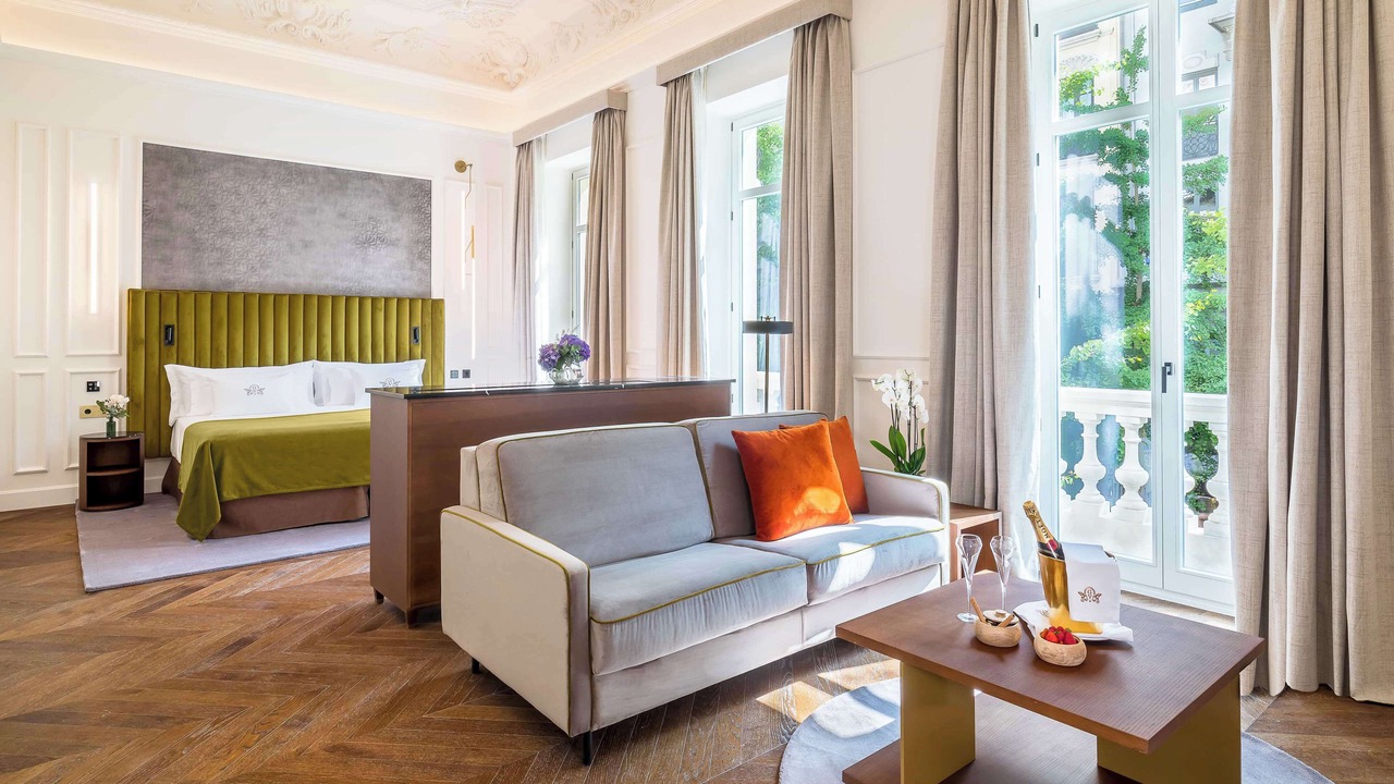 Photo of Bedroom in Central District